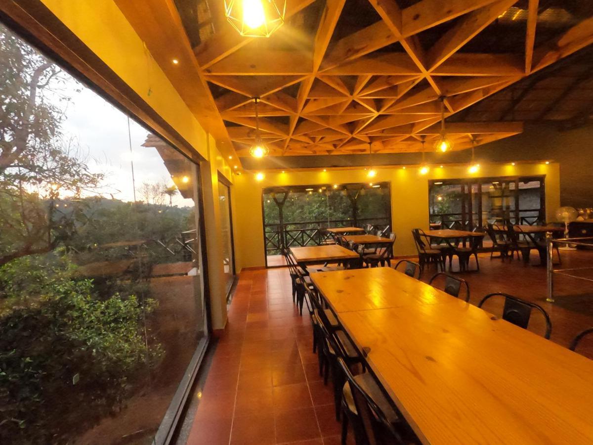 The Wild Trails Clarks Exotica , Munnar Hotel Kültér fotó