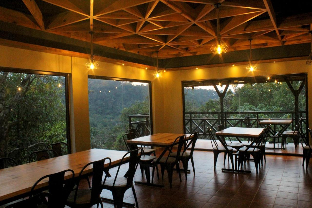 The Wild Trails Clarks Exotica , Munnar Hotel Kültér fotó