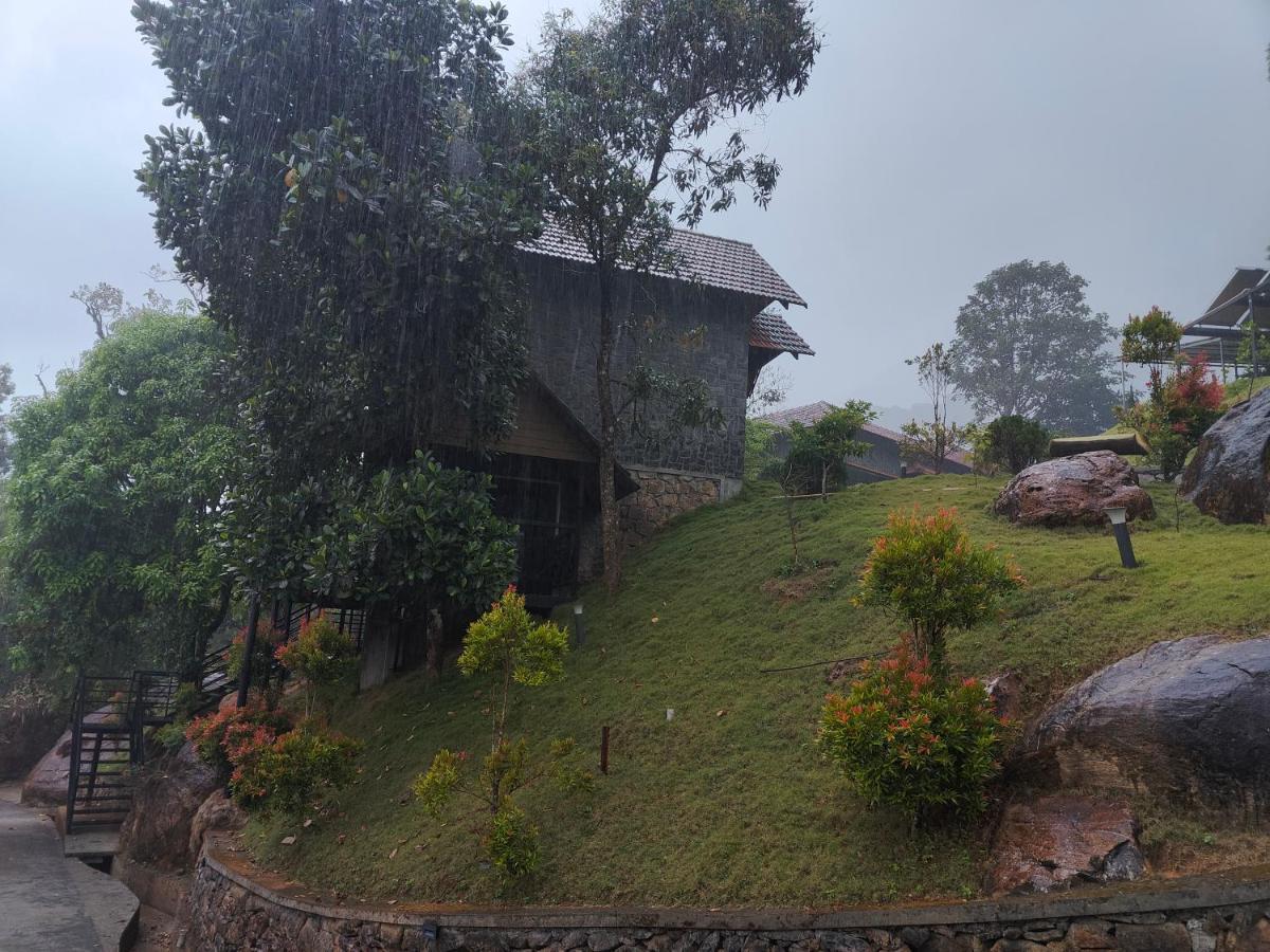 The Wild Trails Clarks Exotica , Munnar Hotel Kültér fotó