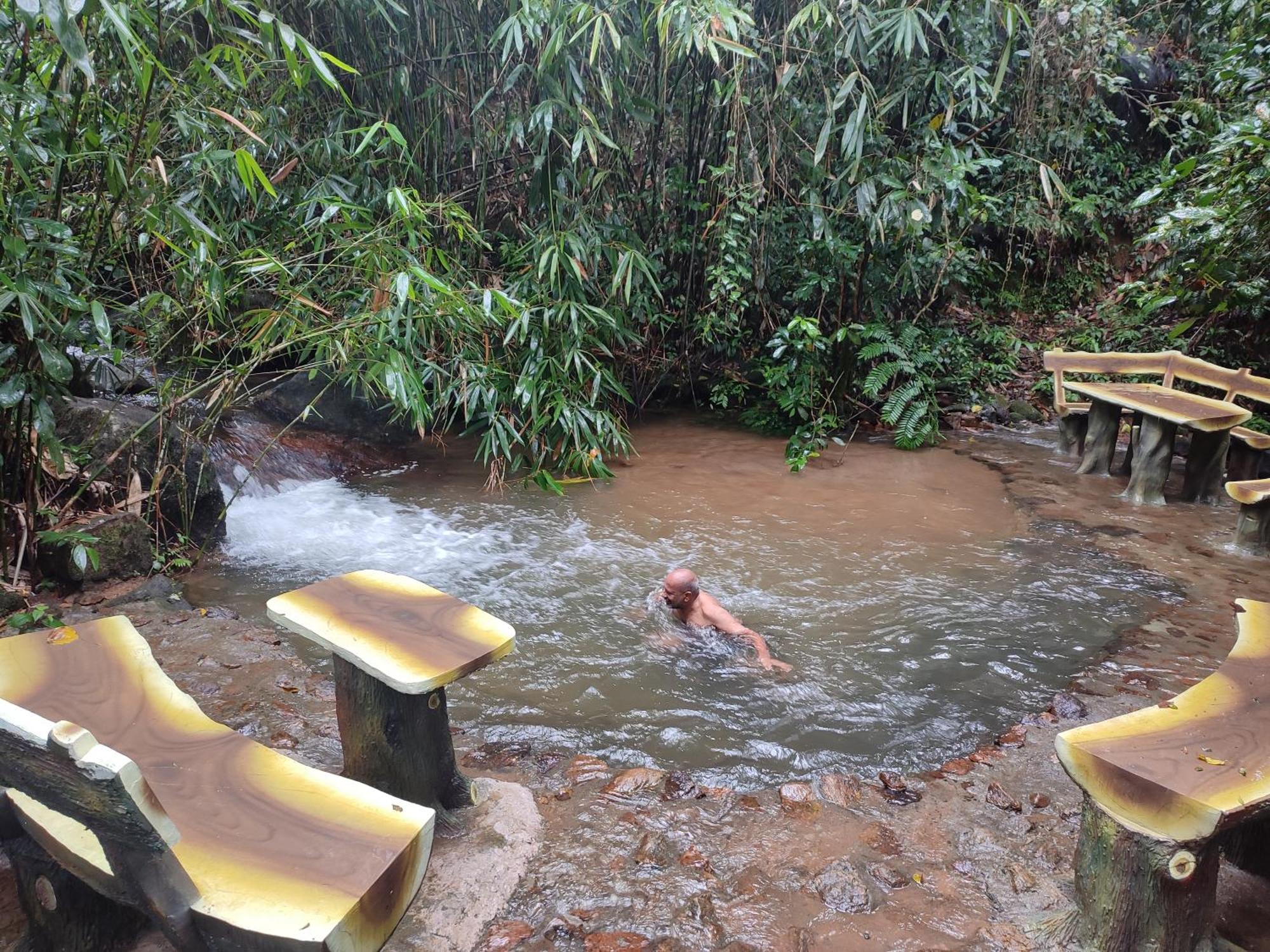 The Wild Trails Clarks Exotica , Munnar Hotel Kültér fotó
